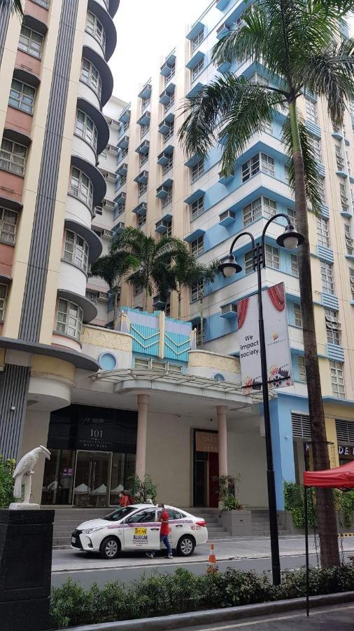 101 Newport Blvd C2 4F By Rechelle Nunag Pasay Esterno foto